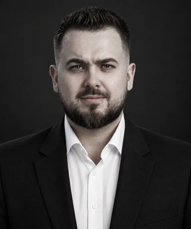 Łukasz Załęski, twórca AmberTMS